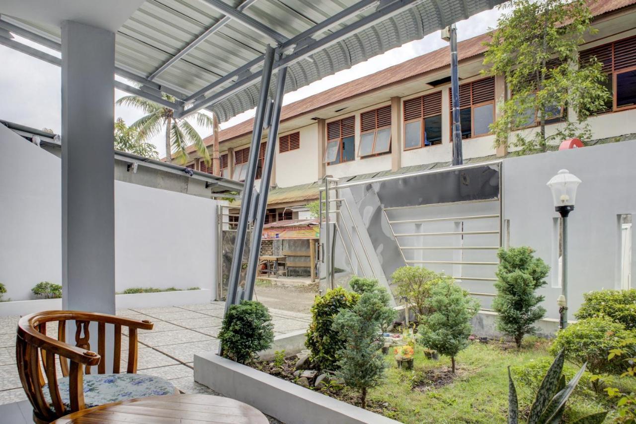 Oyo 3690 Wisma Yani Syariah Padang  Extérieur photo