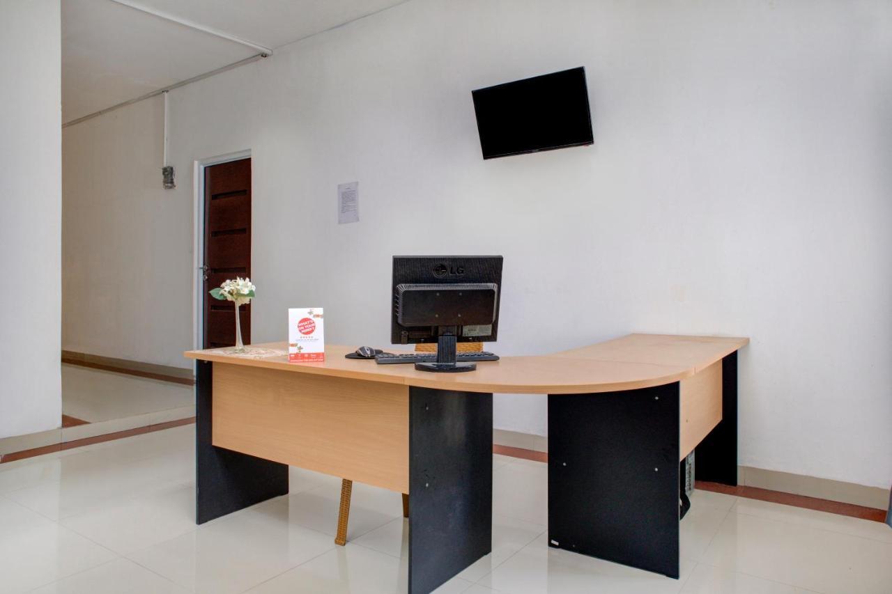Oyo 3690 Wisma Yani Syariah Padang  Extérieur photo
