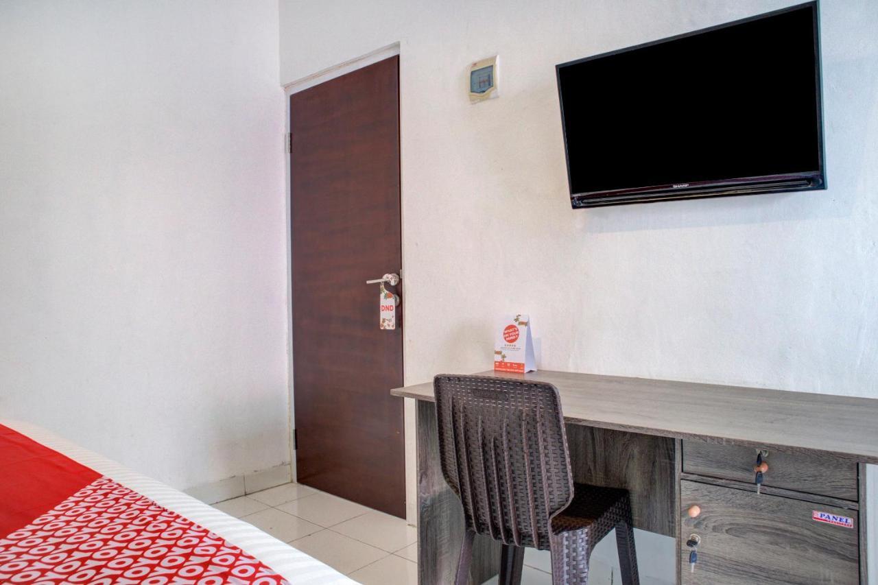 Oyo 3690 Wisma Yani Syariah Padang  Extérieur photo